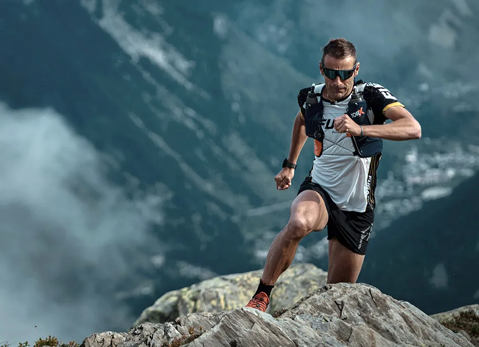 广州硬汉痴迷户外服饰黑马奔赴百亿(图1)