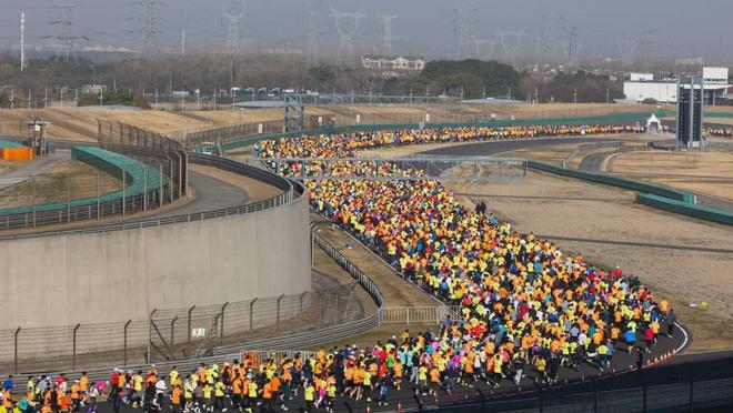 九游体育网站：90天如何跑通一场马拉松生意？(图3)