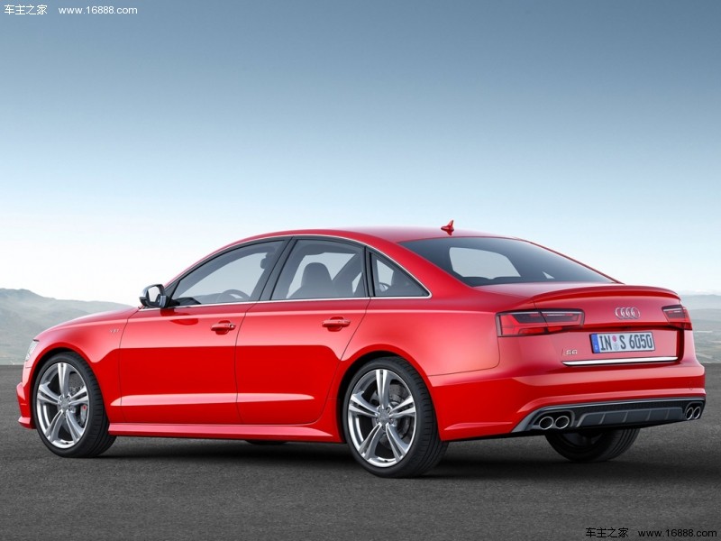 试驾奥迪S6感受低调性能车外表朴素V6动力平顺有底气(图4)